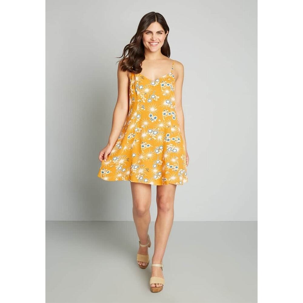 NWT ModCloth On Cloud Nineties Shift Dress Size S